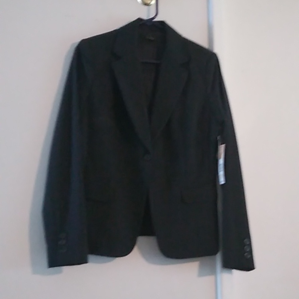 Women's New Elie Taharie Size 8 Black Pinstripe Jacket or Blazer
